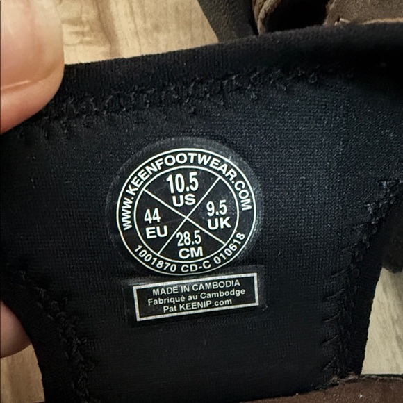 NWOT KEEN  Men’s Brown and Black Outdoor Sandals - Picture 6 of 8
